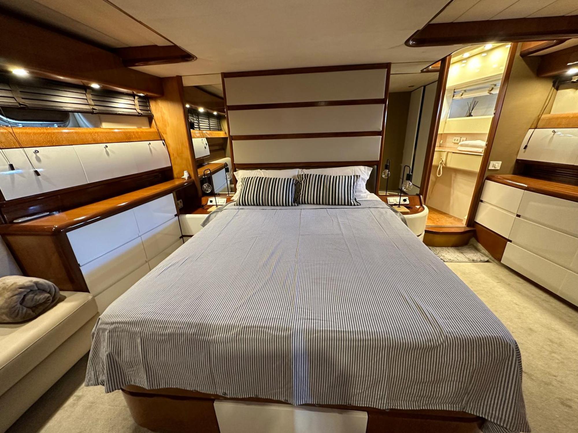 Yacht 20Metros Otel Sant Adria de Besos Dış mekan fotoğraf